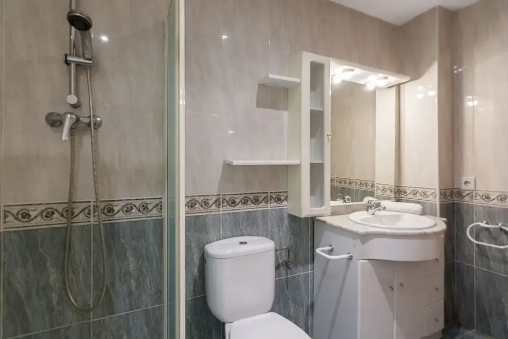 HomeHolidaysRentals Salvador - Costa Barcelona