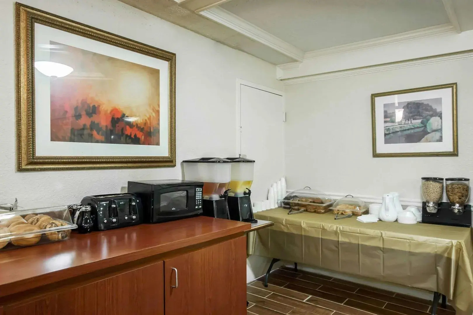 Hotel Indigo Memphis Downtown by IHG