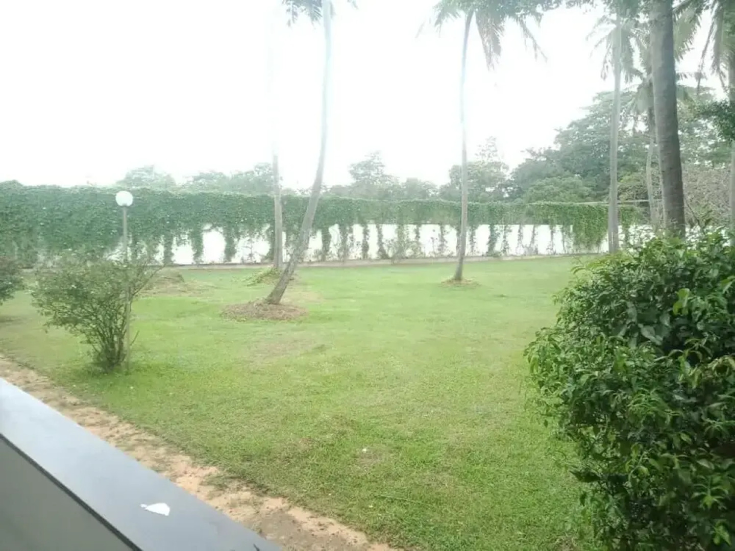 KYNROCK Airport Hotel