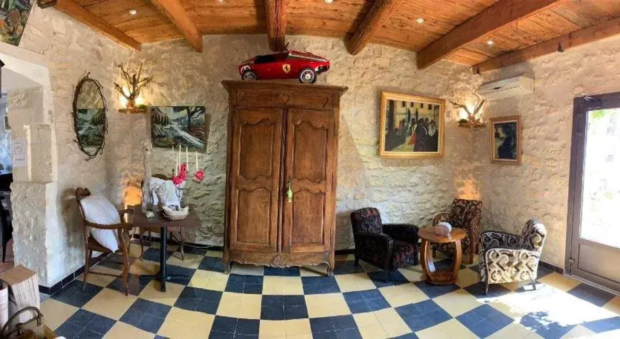 Hostellerie de la Tour