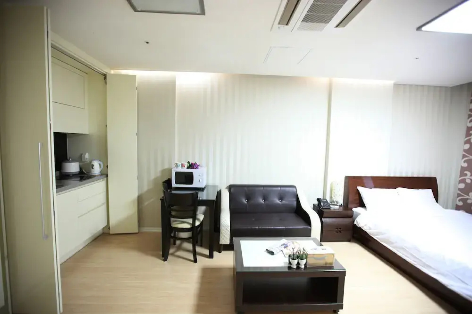 Stay and Home Residence