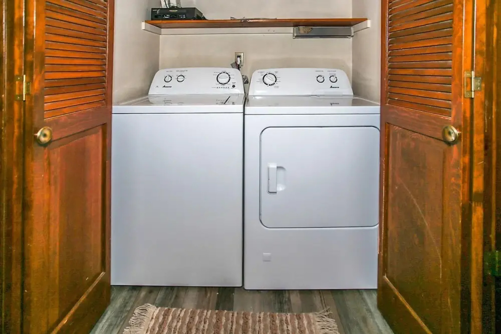 Lakeview Fishing House - 121 by Big Bear Vacations