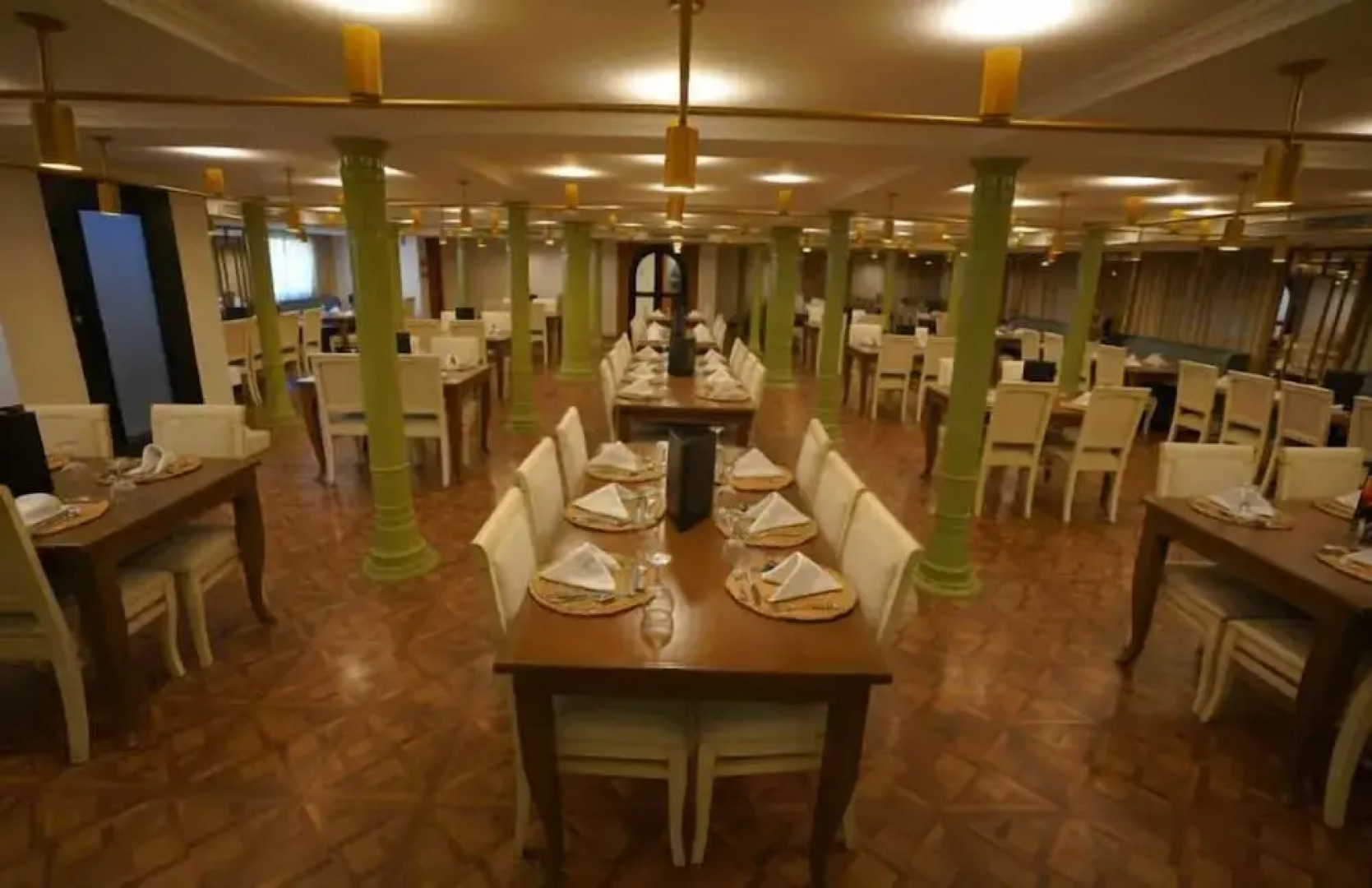 Le Fayan II Nile Cruise