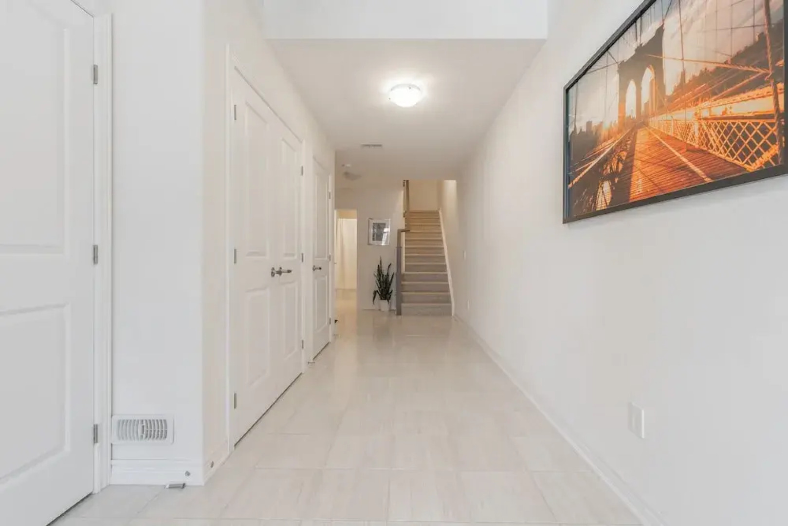 Elegant Brand New Town House