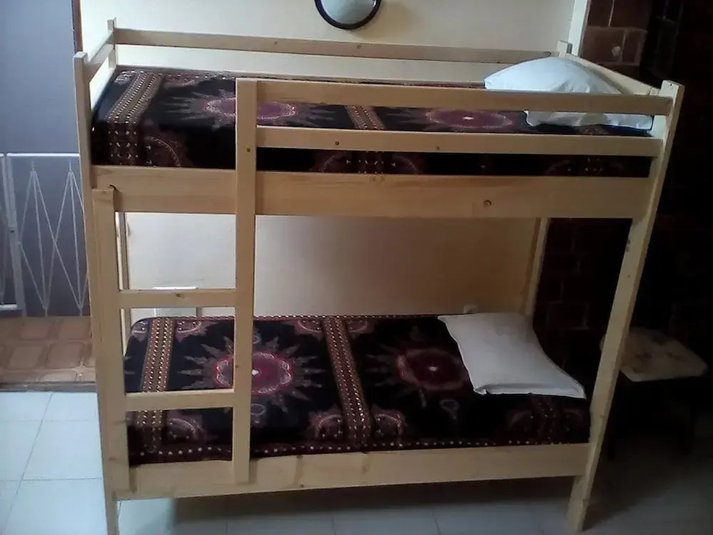 Room-very Comfortable bed in Mixed Dormi