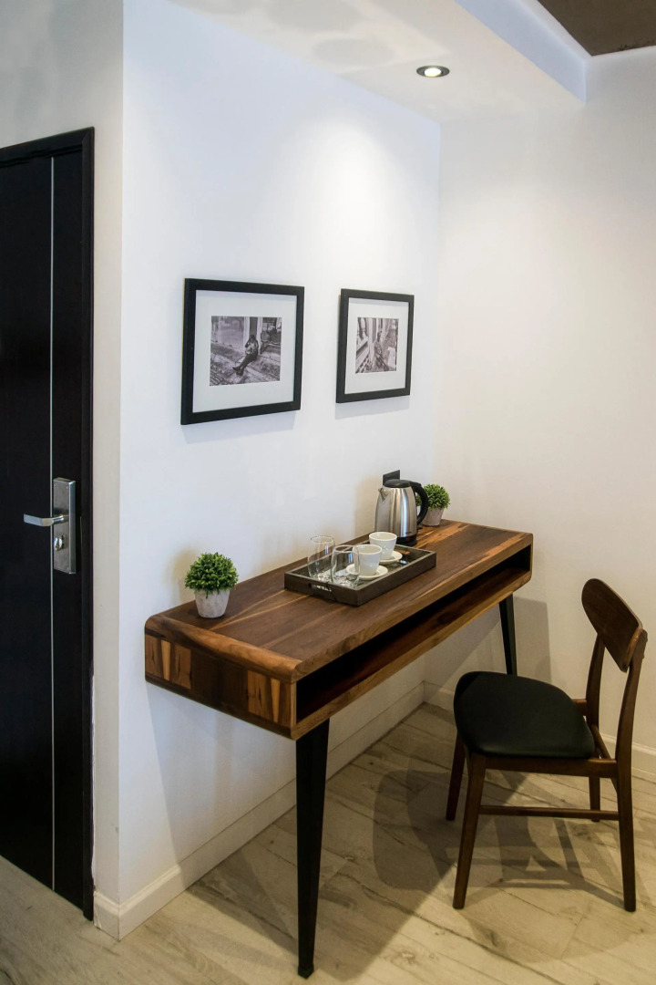 La Urumpta Hotel, AKEN MIND