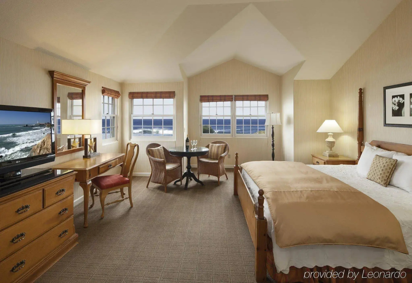 FogCatcher Inn