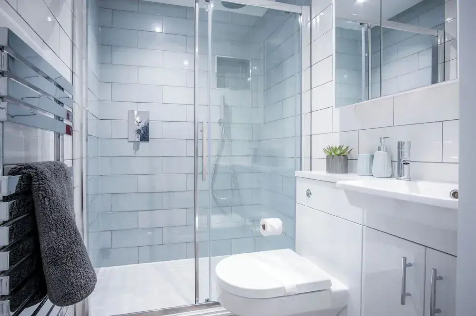 No. 6 Croft House - 1 Bedroom Apartment - Tenby