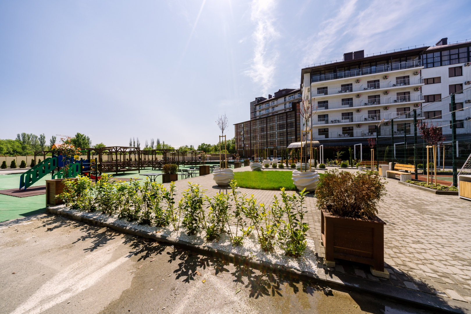 Брасс Фэмили отель