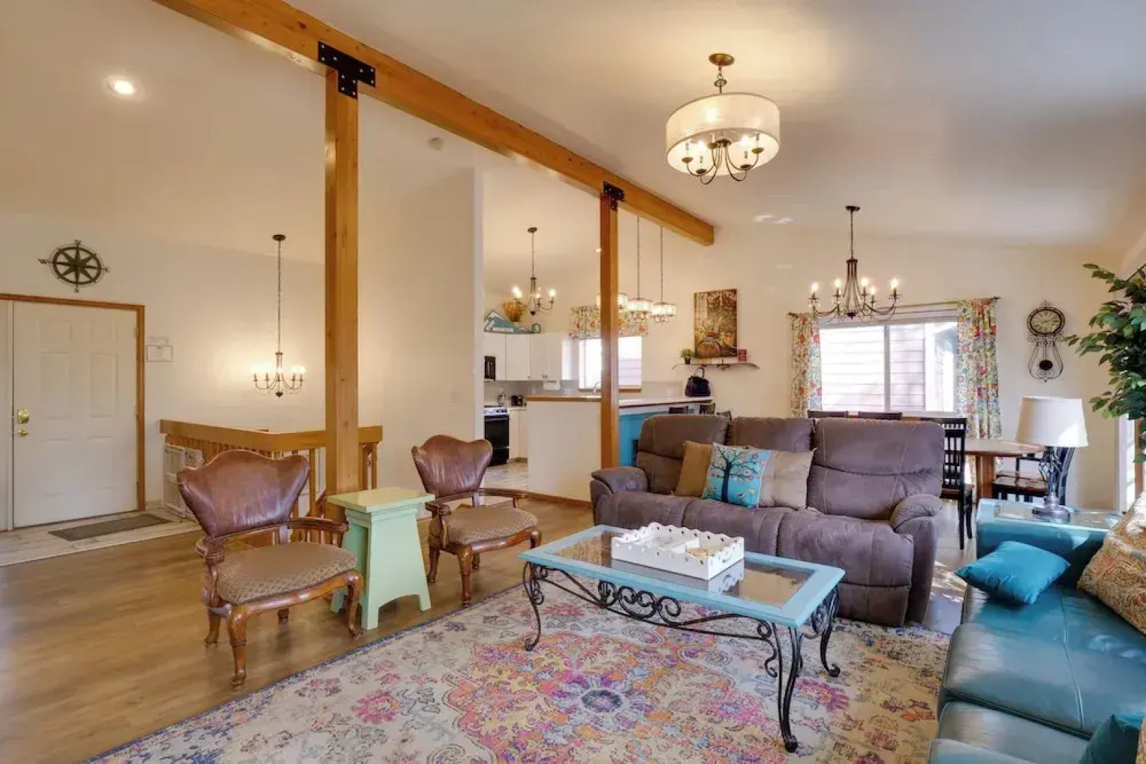 Homey Dog-friendly Retreat w/ Deck in Dtwn Frisco!