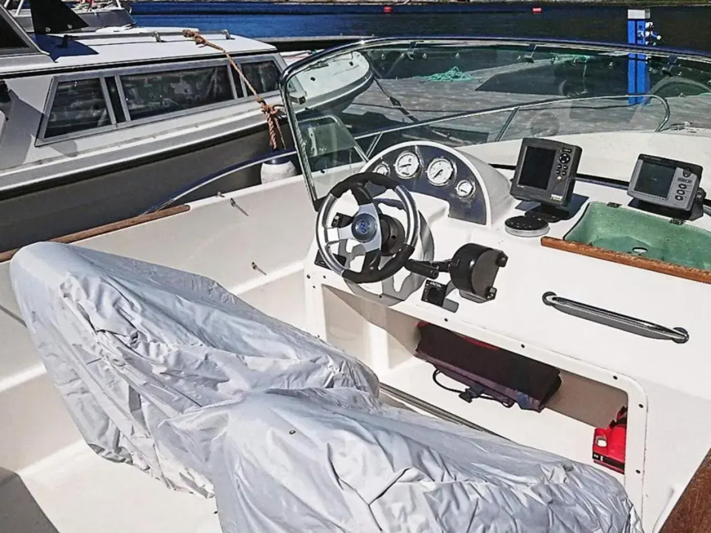 8 Person Holiday Home in Revsnes