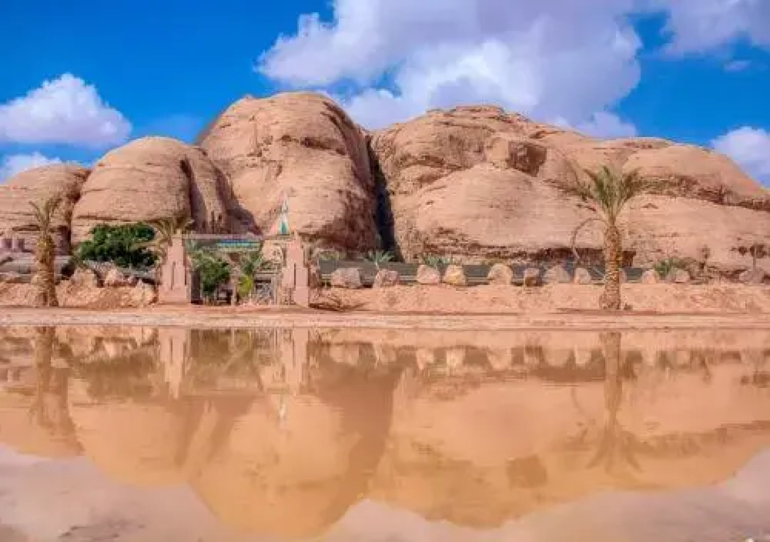 Captains Desert Camp