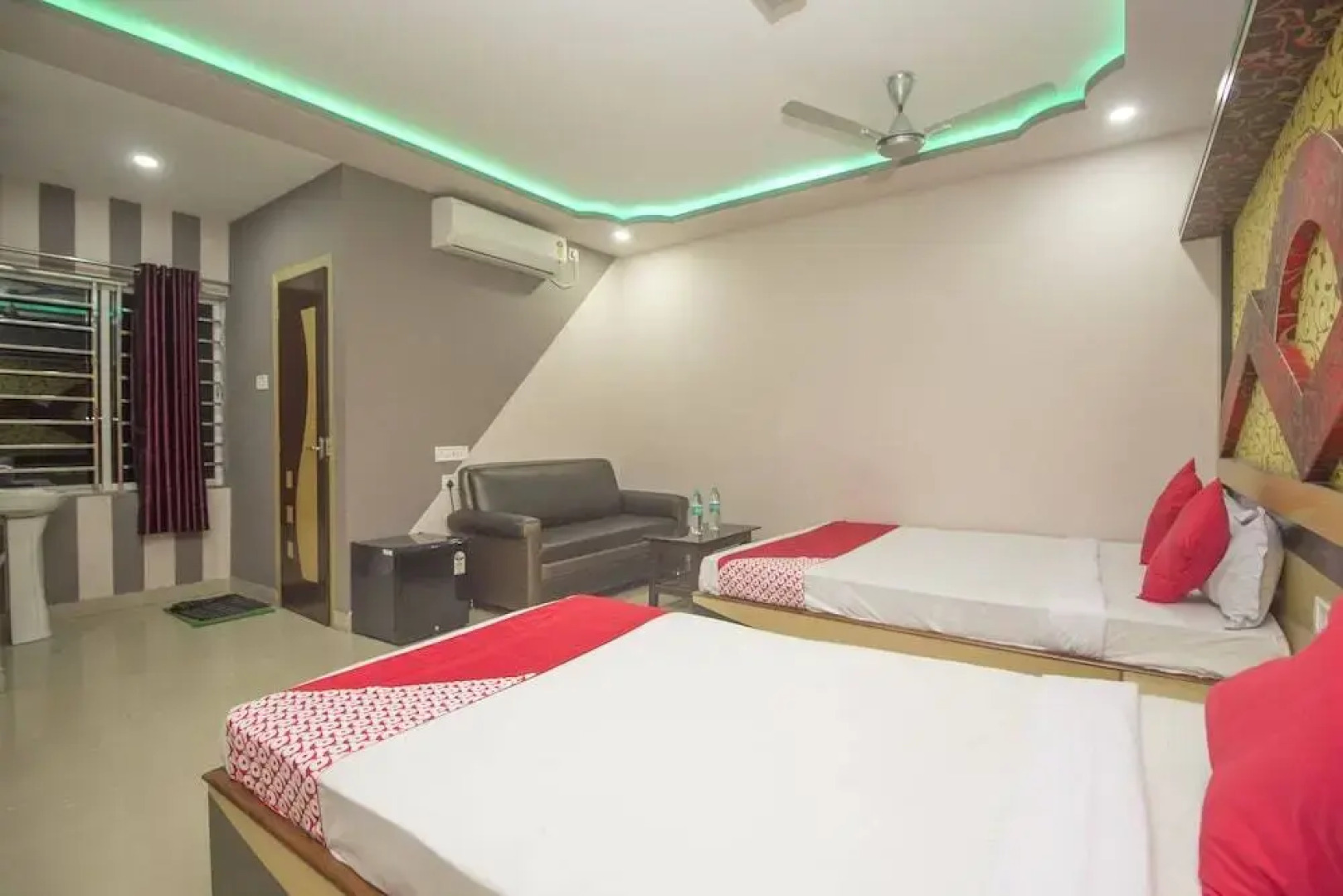 Panchadeep Bhawan By OYO Rooms