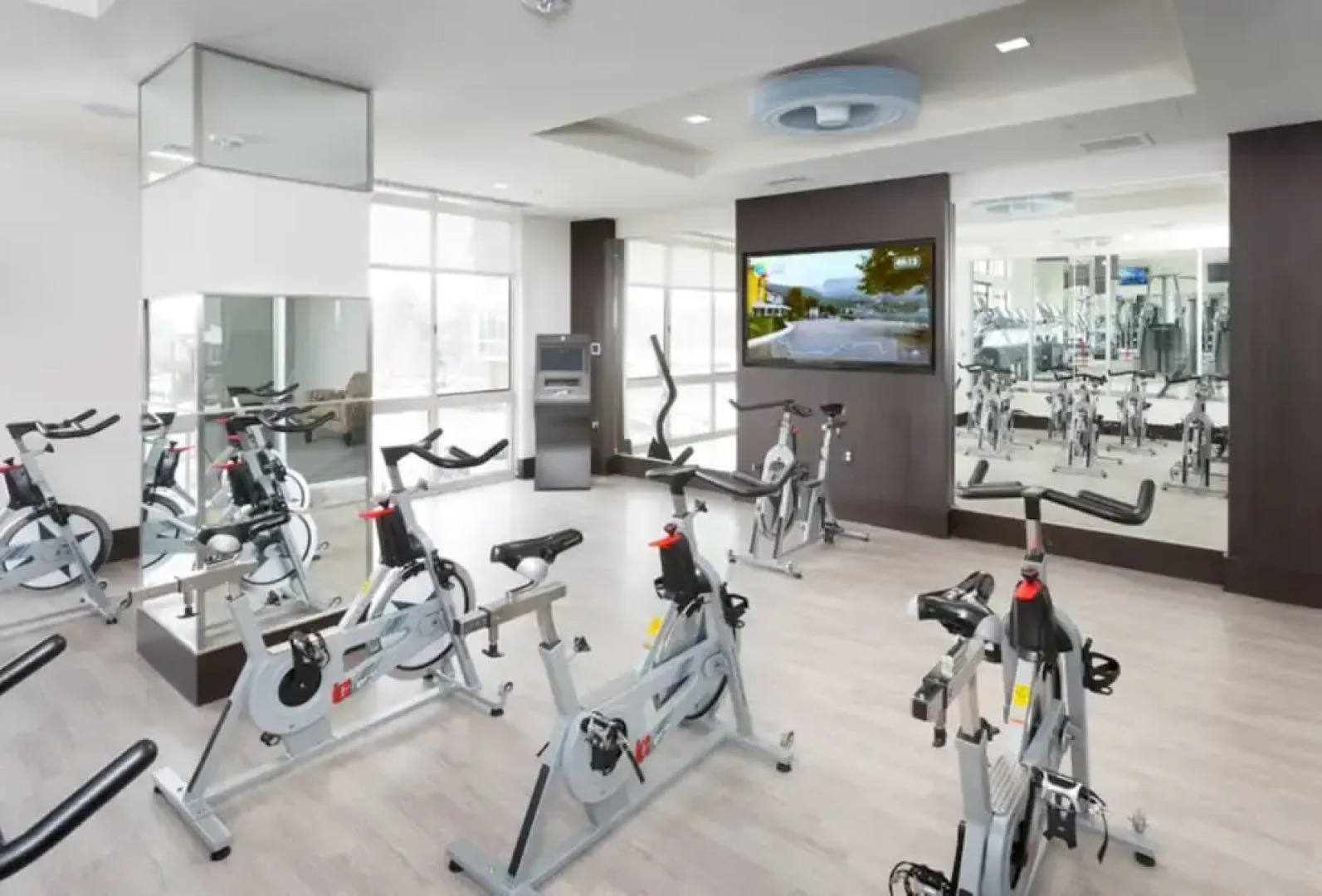 Bluebird Suites in Reston