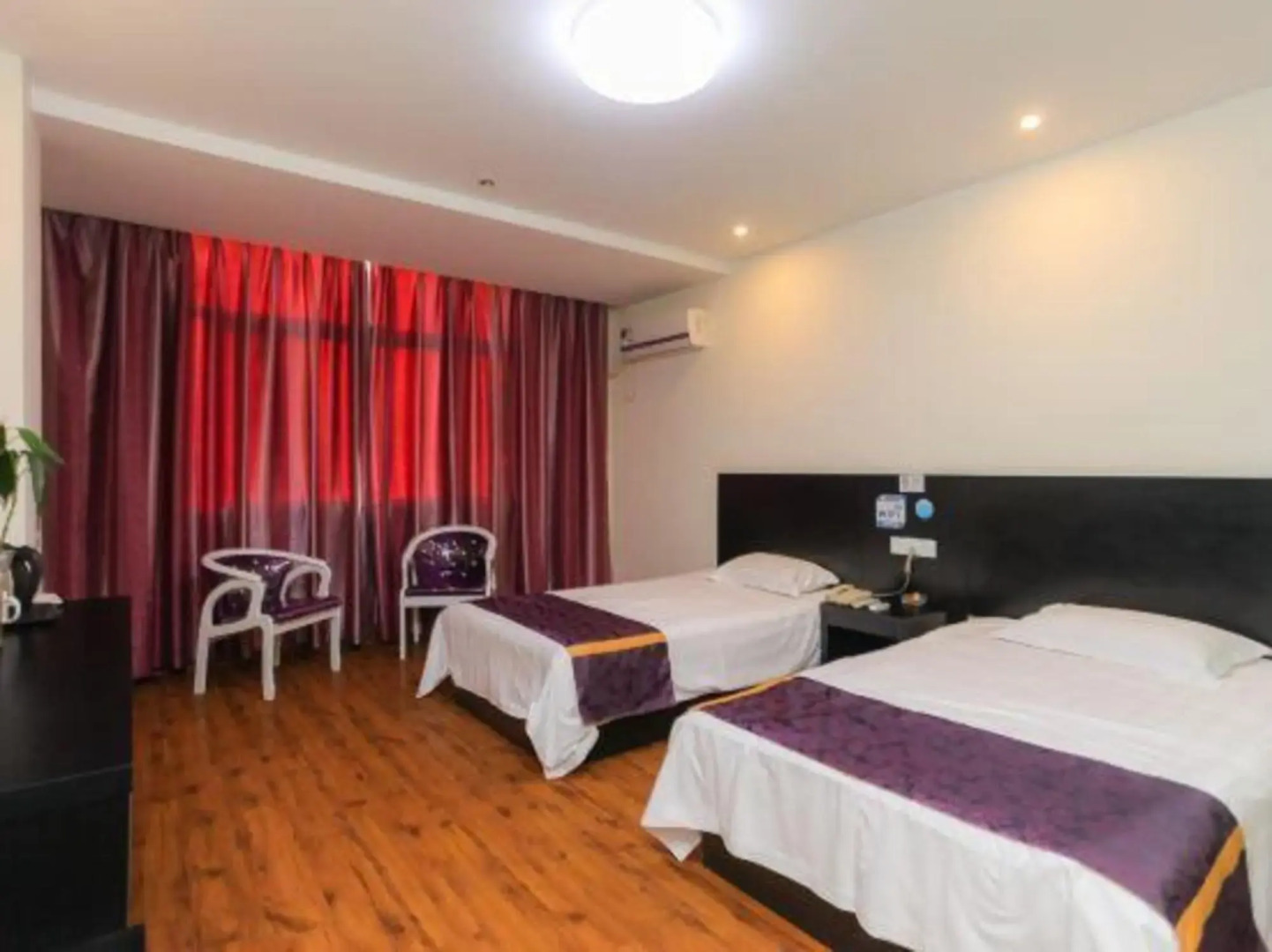 City 118 Nantong Hai'an Railway Station Branch