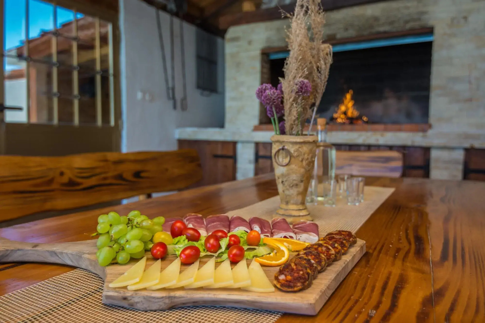 Villa M&M in Vrana with 4 bedrooms and 3 bathrooms