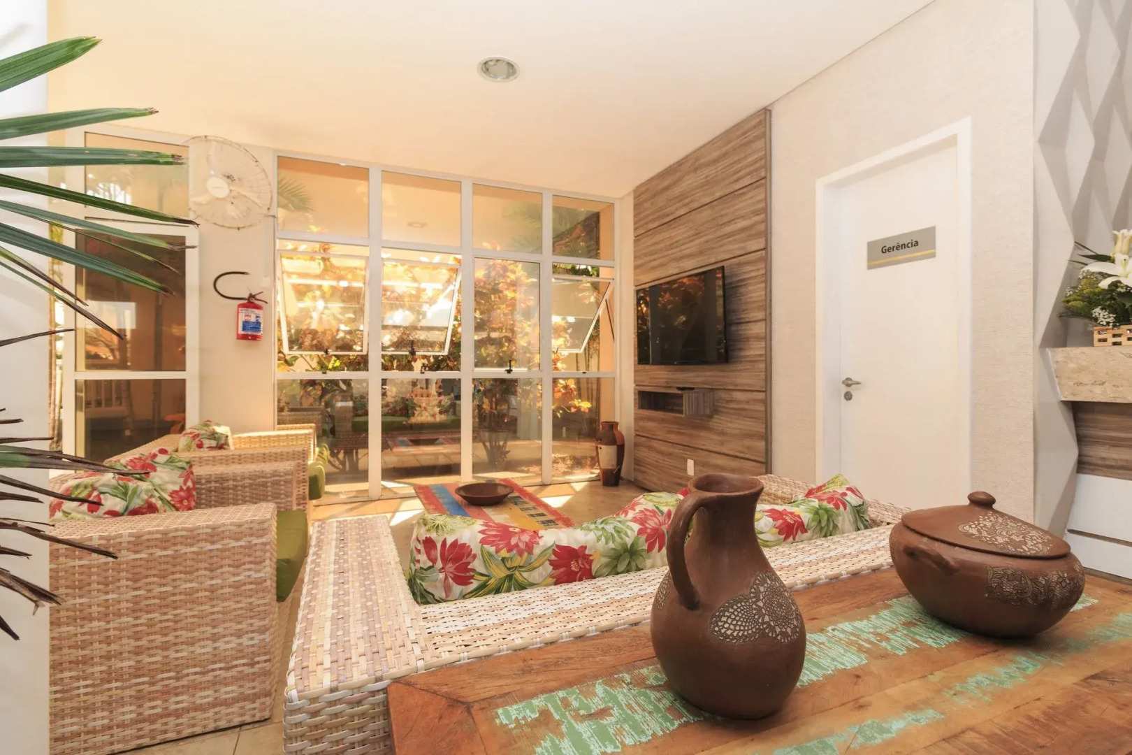 Atlantic Palace Apart-Hotel