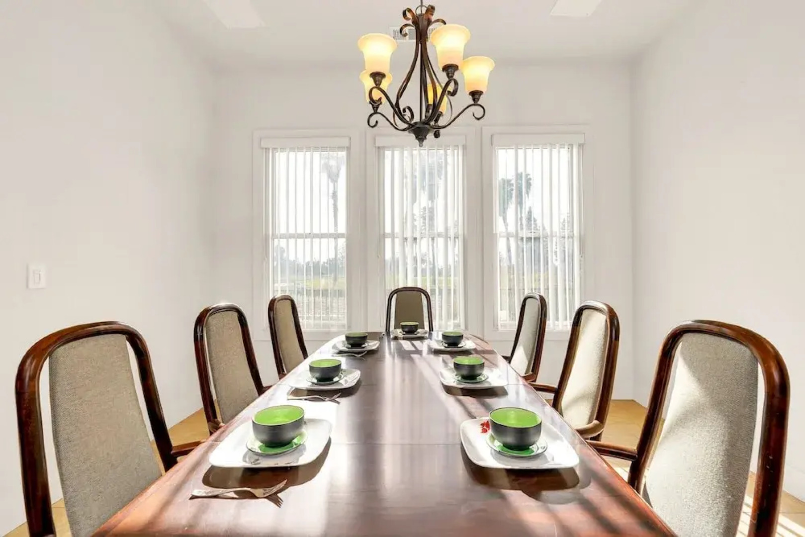 Green Hill Estate - Quiet Retreat