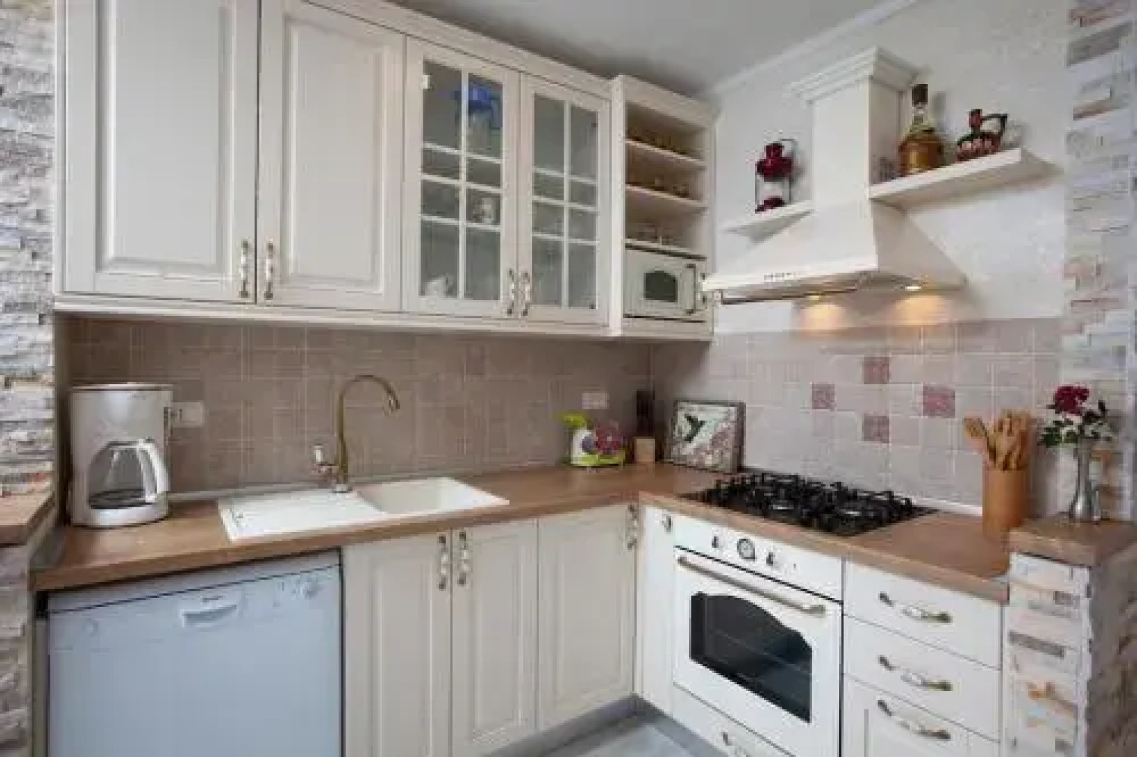 ctbv103 Holiday home with private pool Wi Fi internet access air condition in Baška Voda Makarska