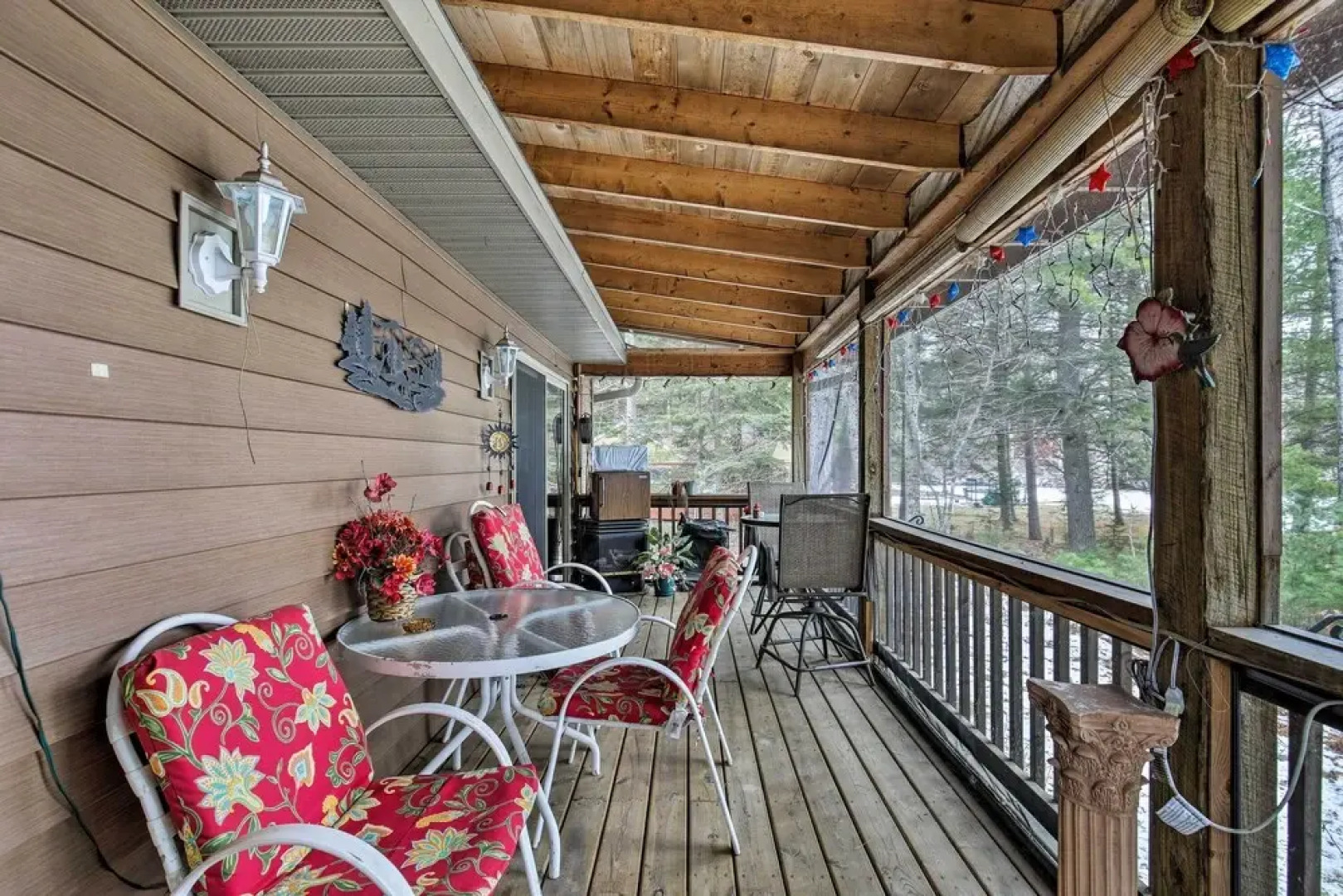 Lakefront Family Getaway w/ Private Deck & Dock!