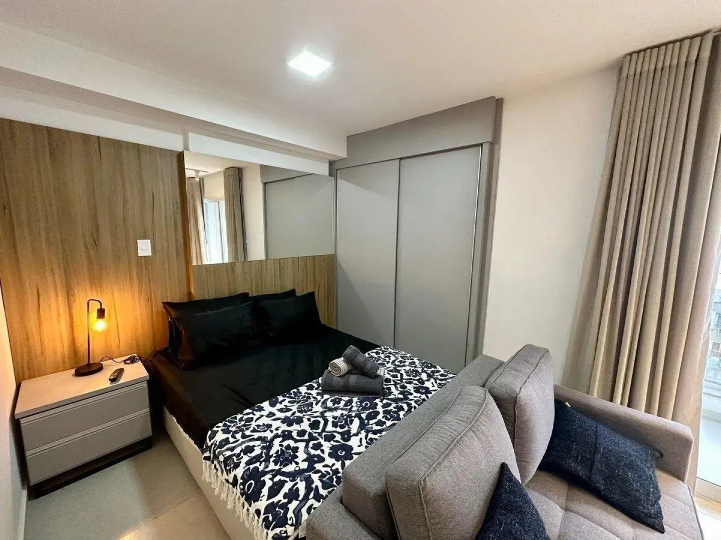 Studio Luxo Independência 915 Central