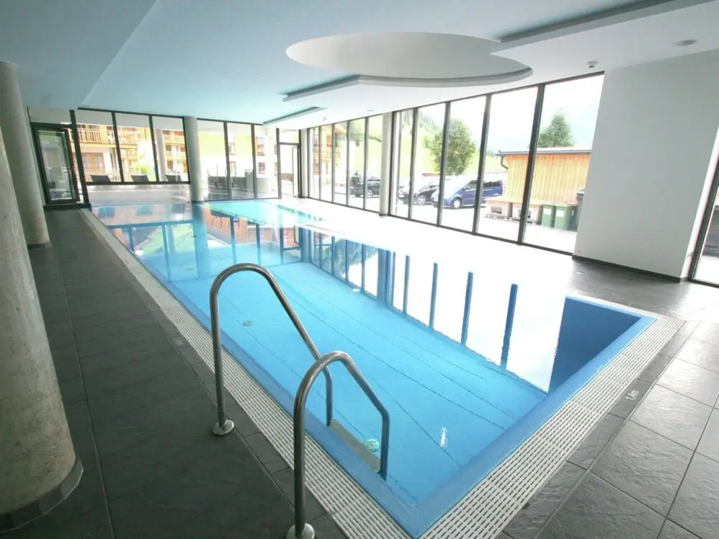 Cozy Apartment in Rauris near Forest