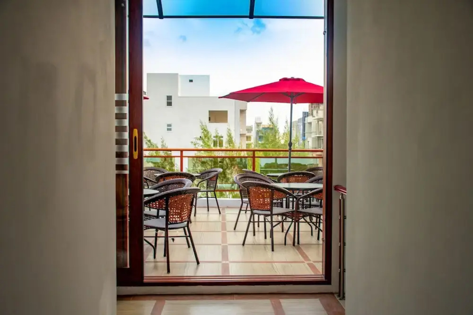 Dhon Manik Beach View