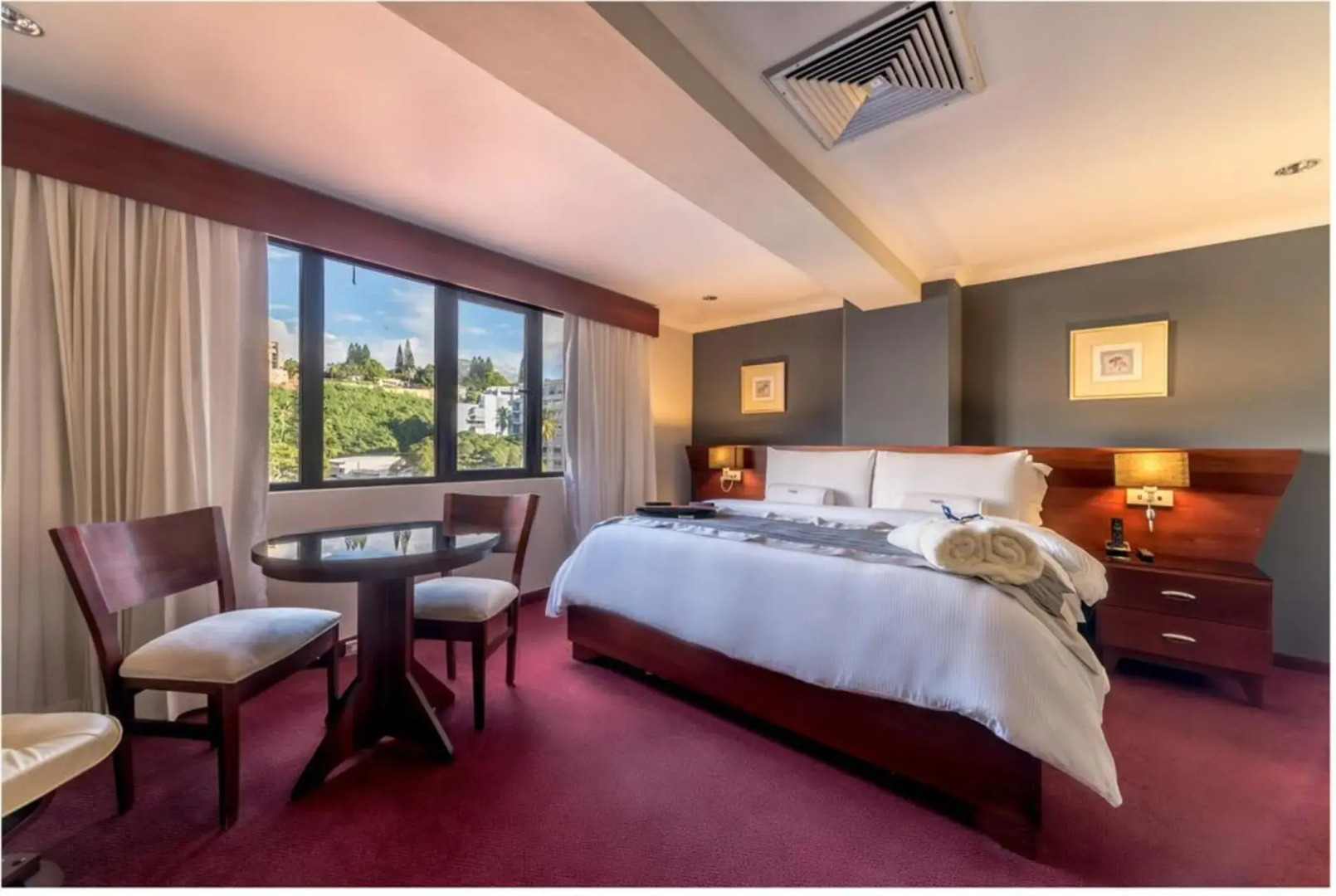 Hodelpa Gran Almirante Hotel & Casino