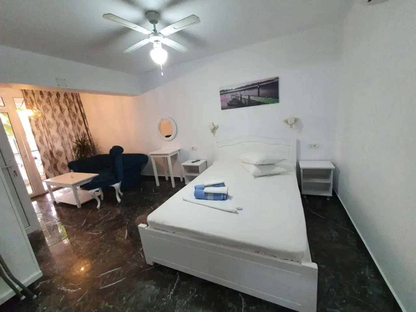 Casa Carmen Salina Artificiala