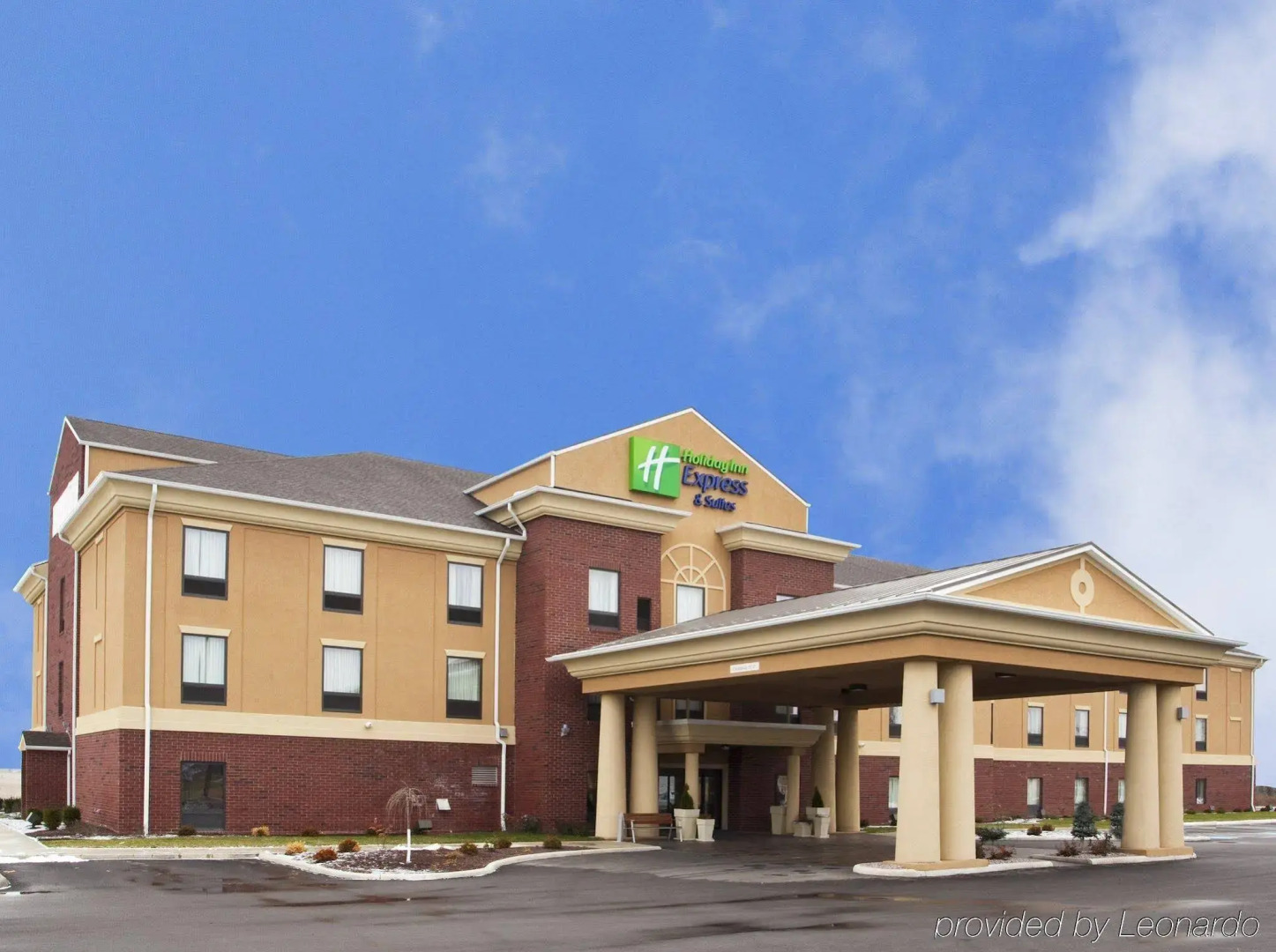 Holiday Inn Express Hotel & Suites Van Wert by IHG