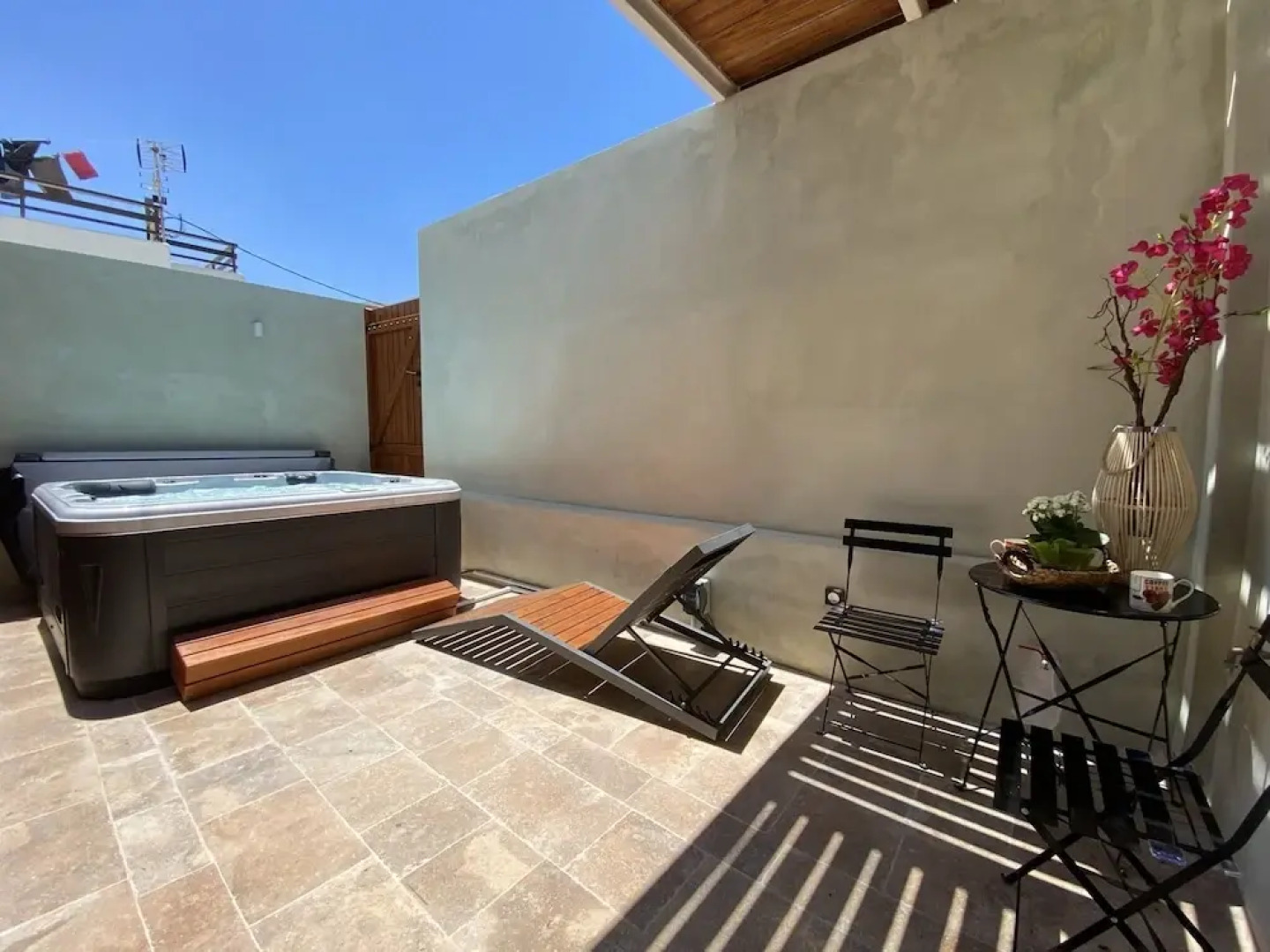 Andros 4 All Seasons