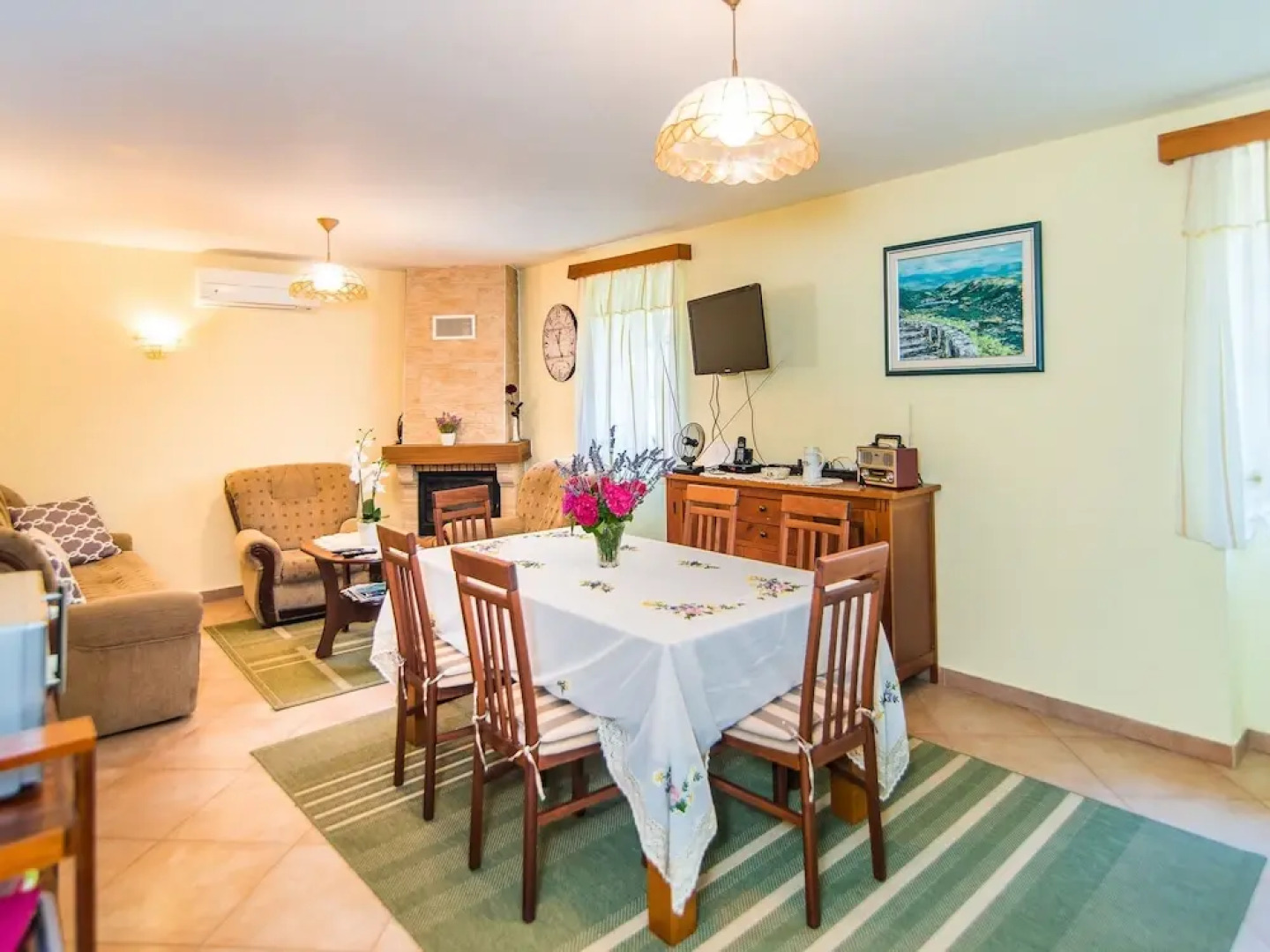 Stone House with Private Pool And Garden in Quiet Place