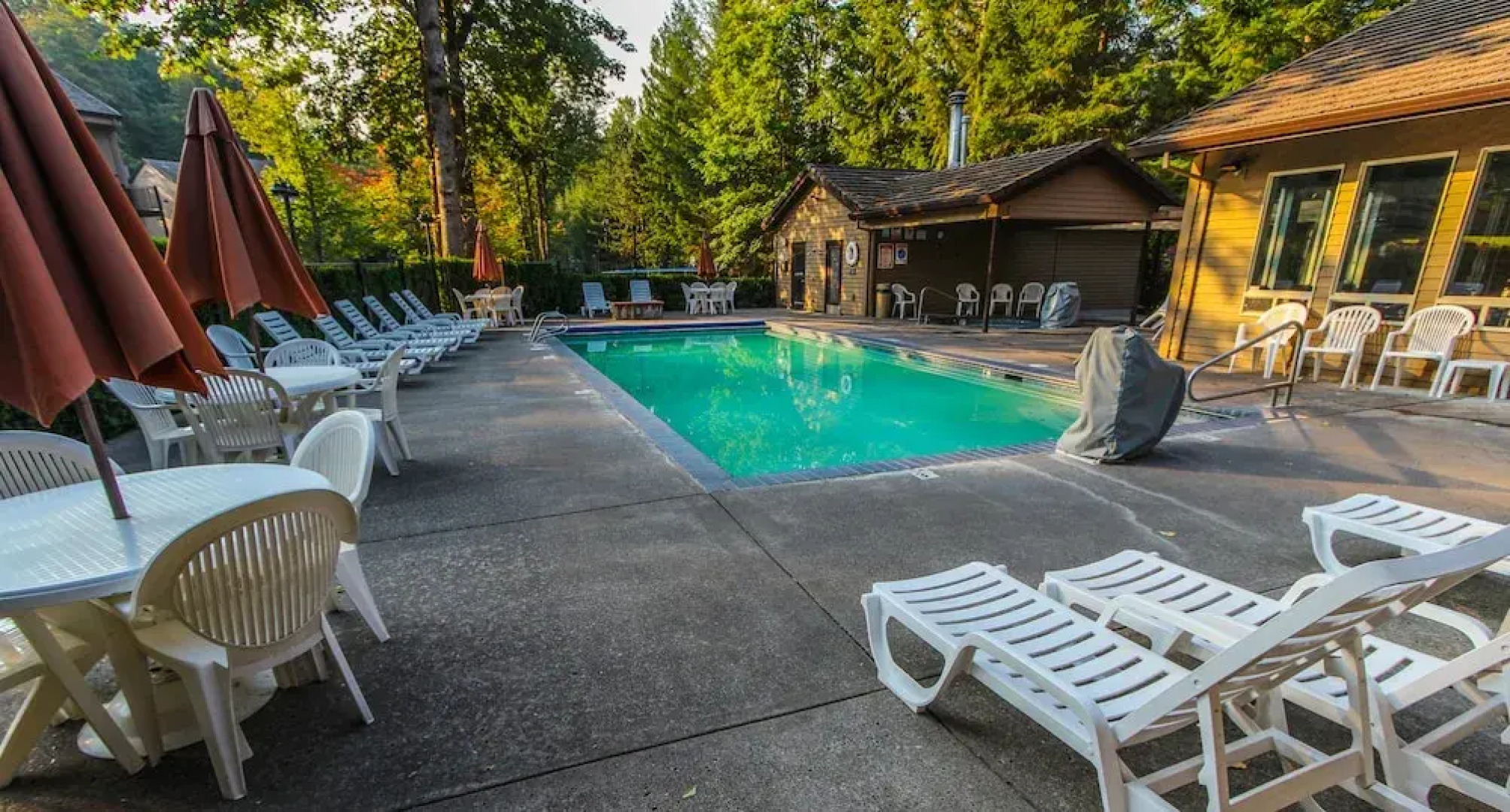 Whispering Woods Resort