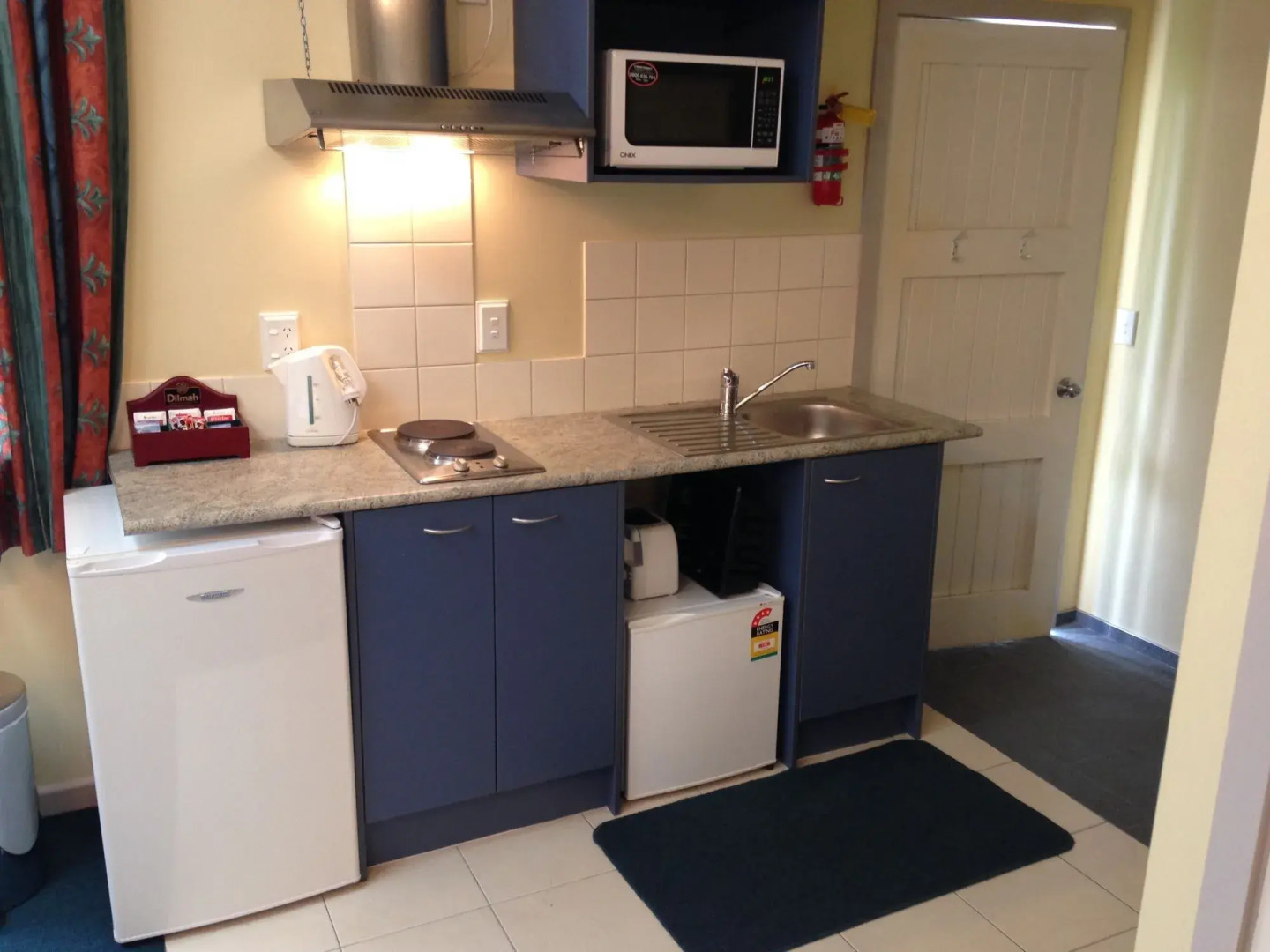 Willowbrook Country Apartments