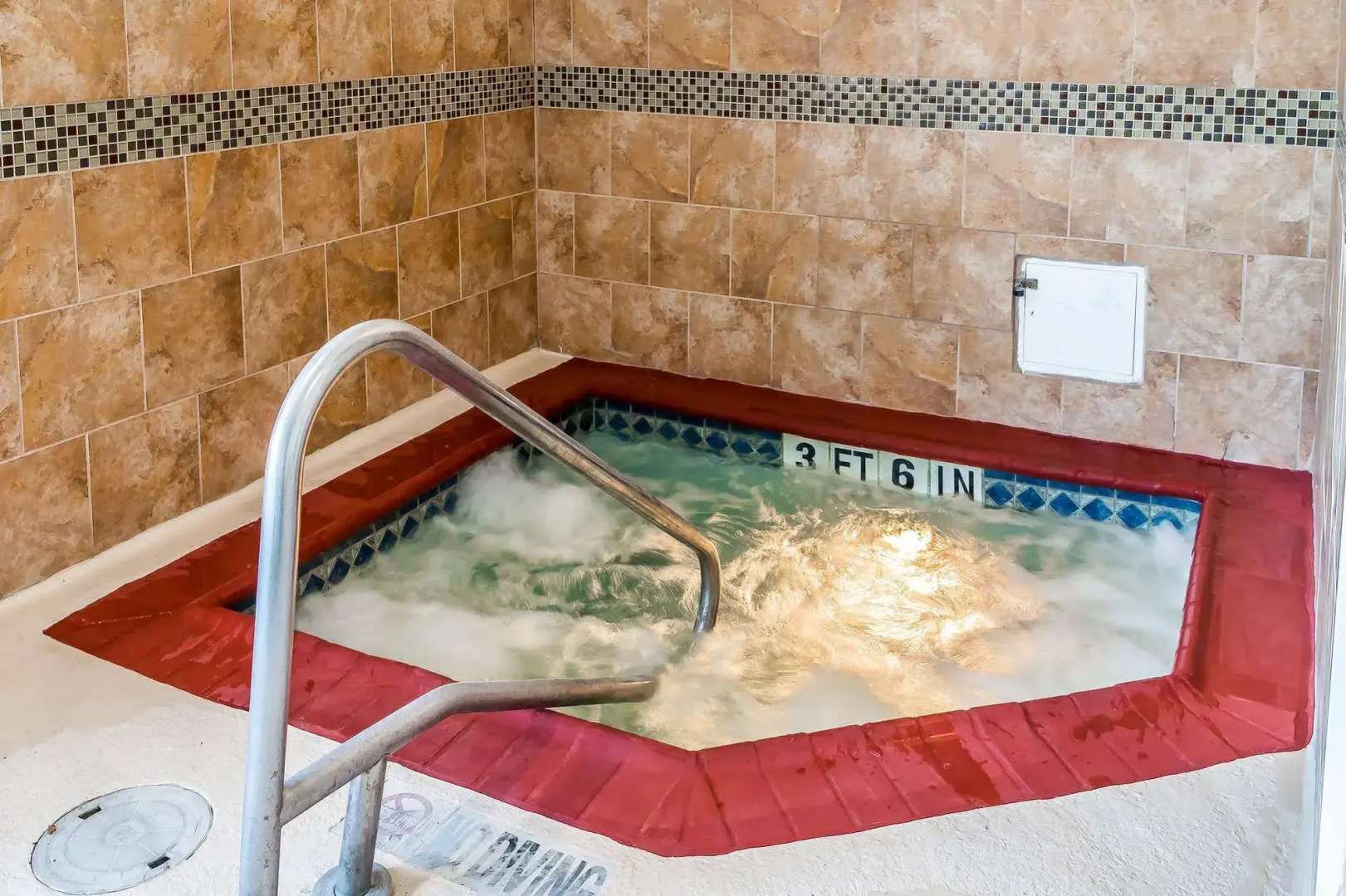 Comfort Inn near Frost Bank Center