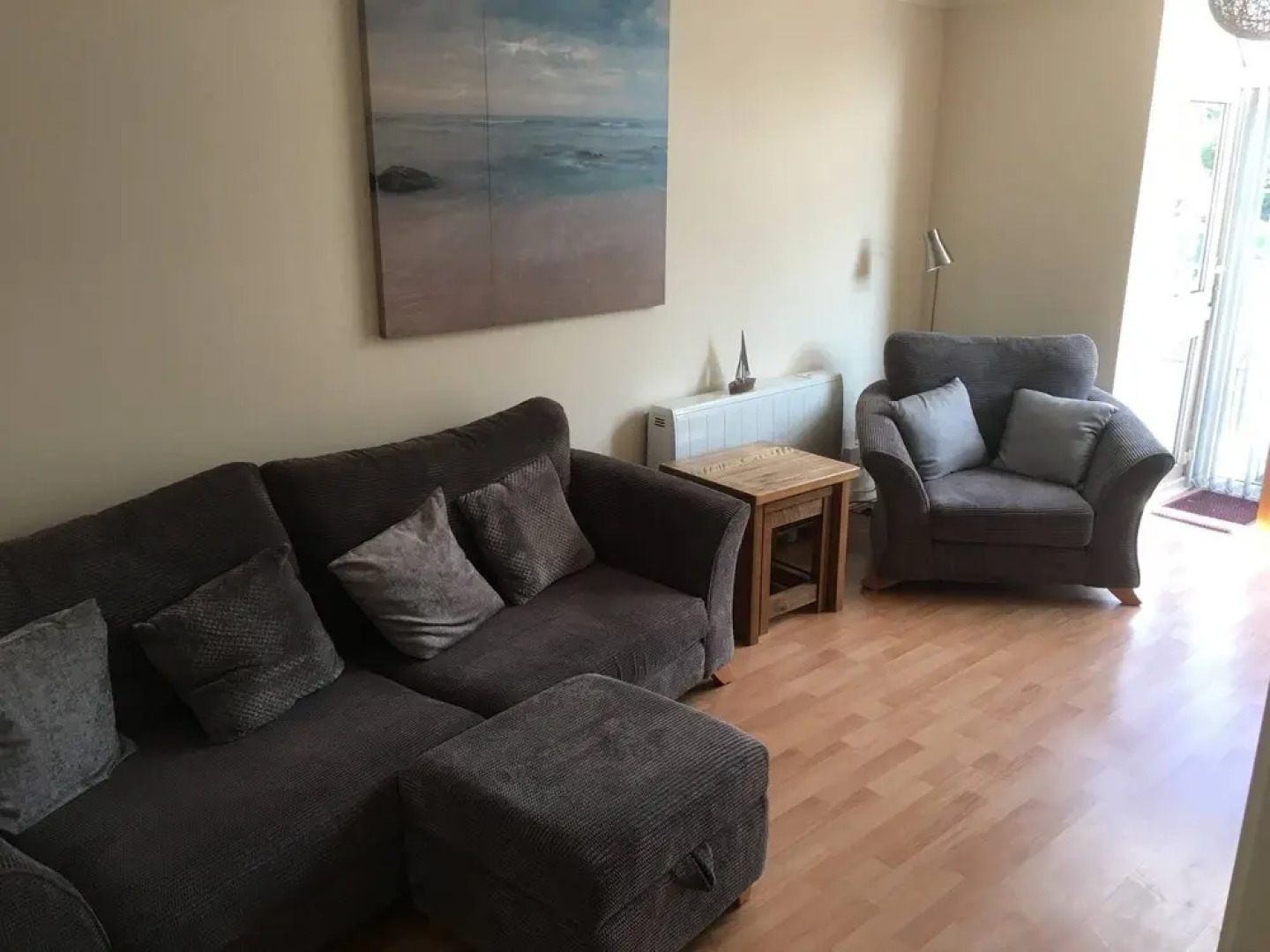 River Courtyard Apartment In The Heart Of