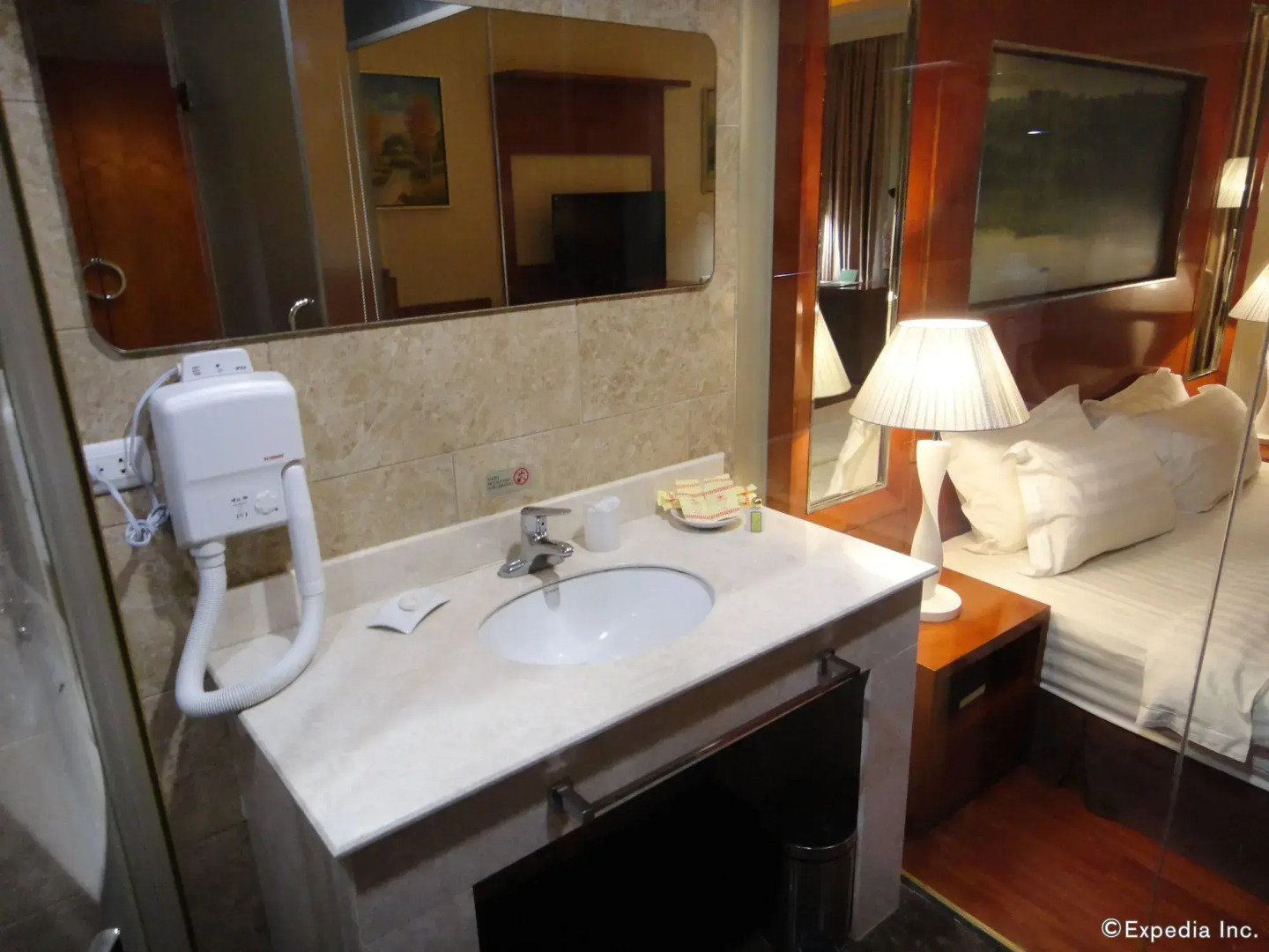 Sunlight Guest Hotel