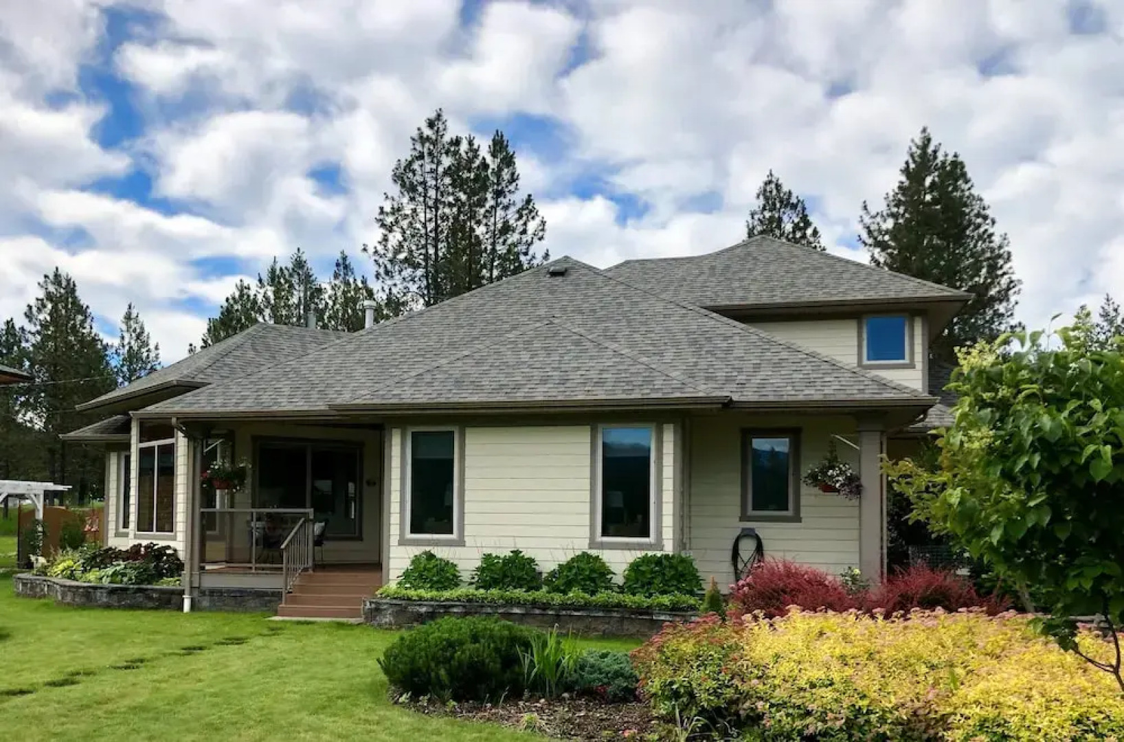 Cascade City Guest House