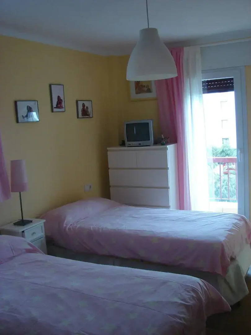 Apartment - 2 Bedrooms with Pool and Sea views - 107777