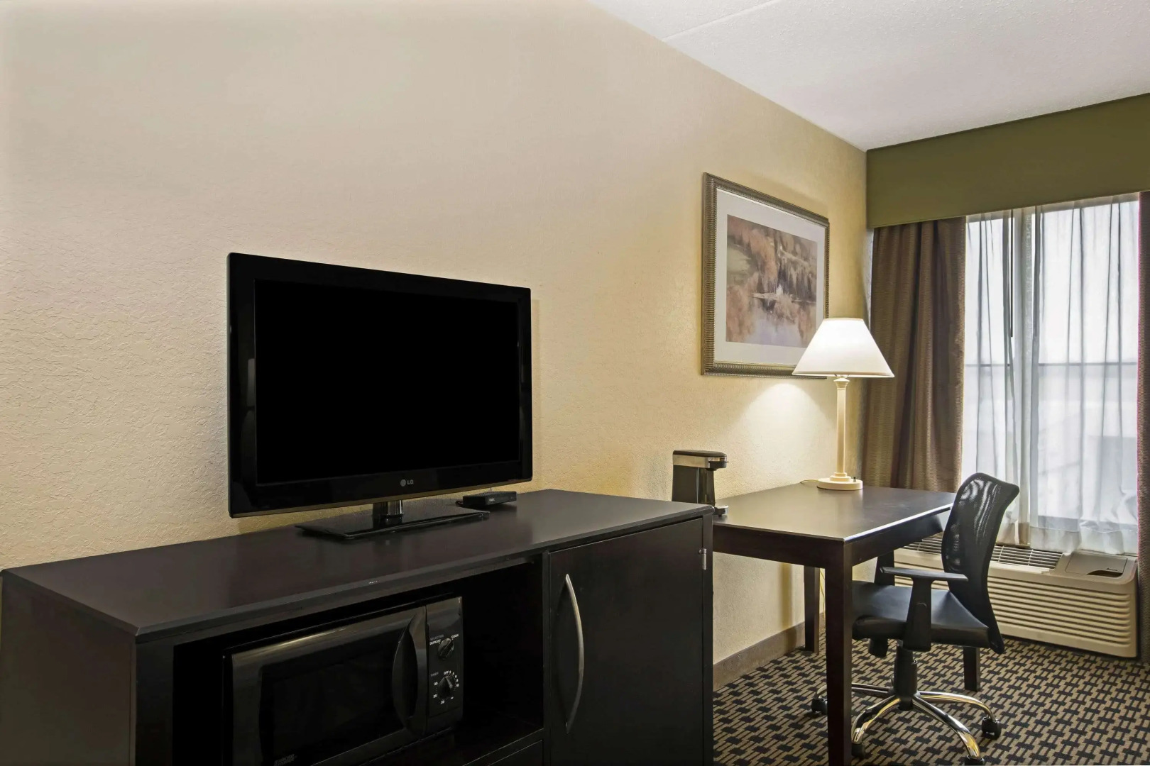 La Quinta Inn & Suites by Wyndham Salina