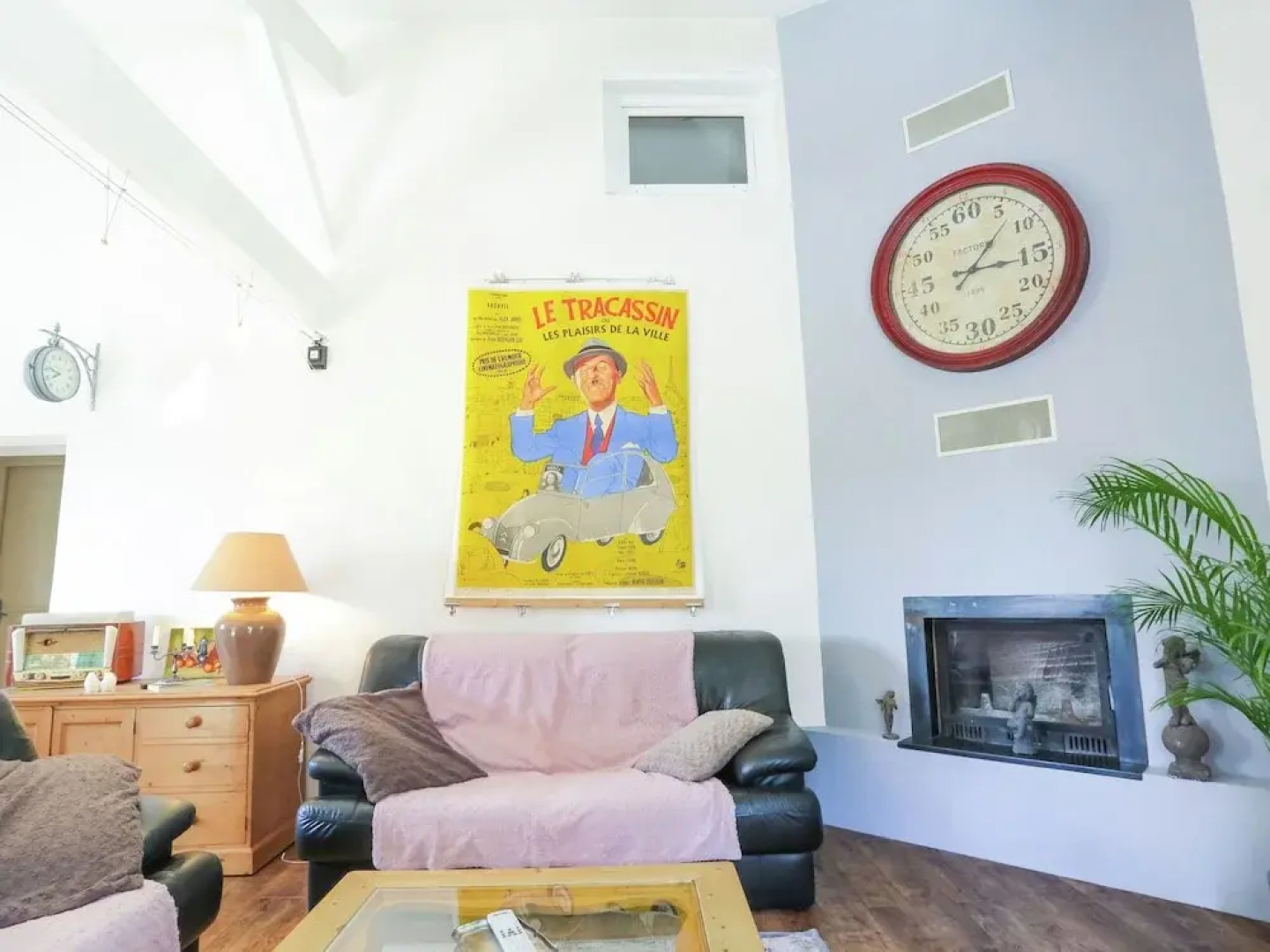 Lovely Villa in Buisson With Private Swimming Pool