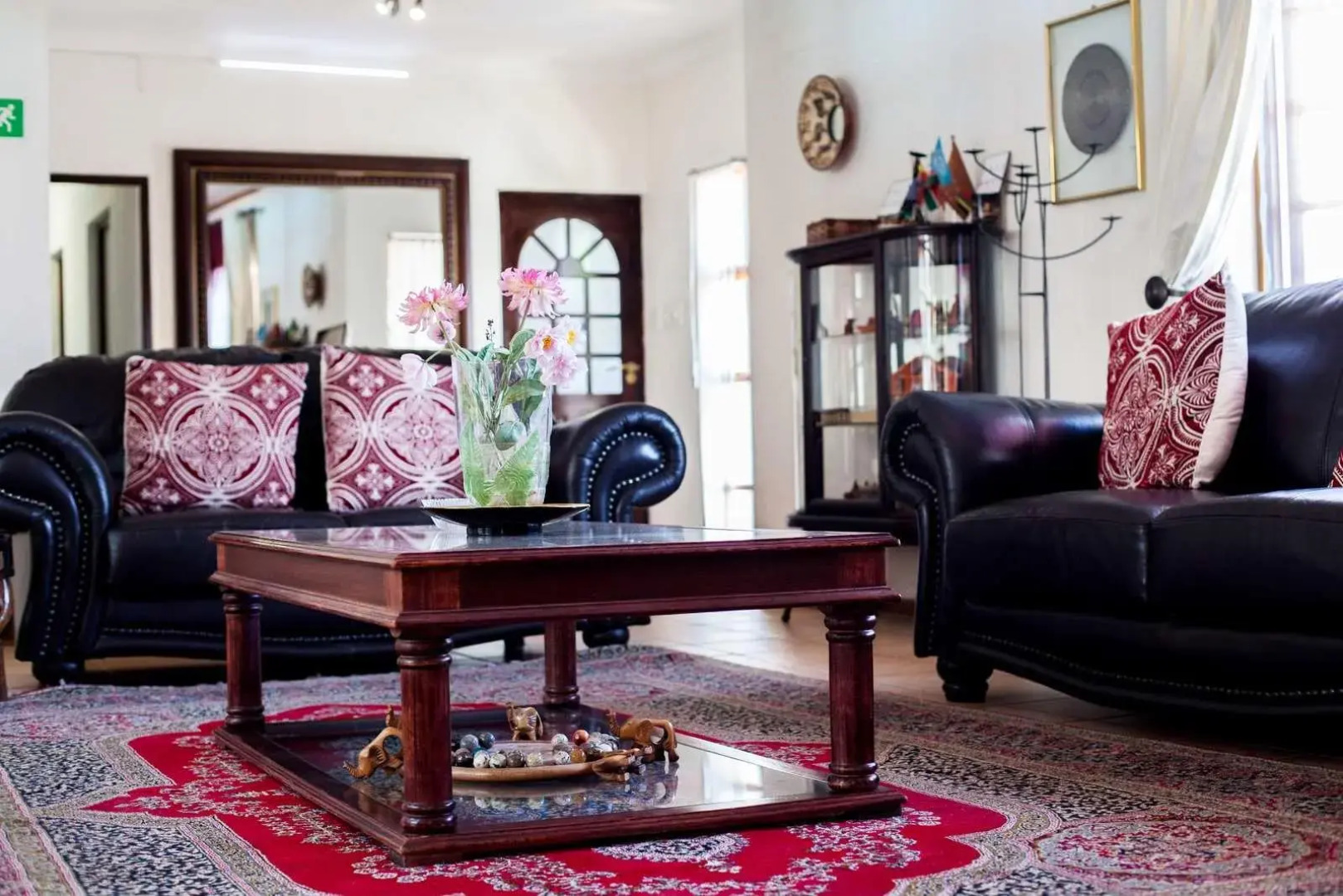 Mizizi House of Sandton Bed & Breakfast