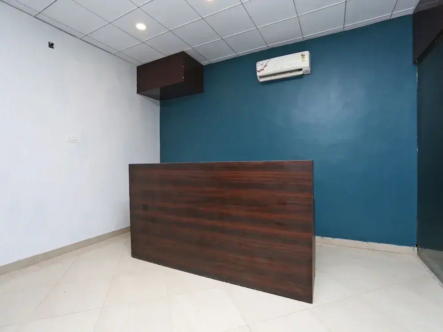 OYO Flagship 22805 Neemrana