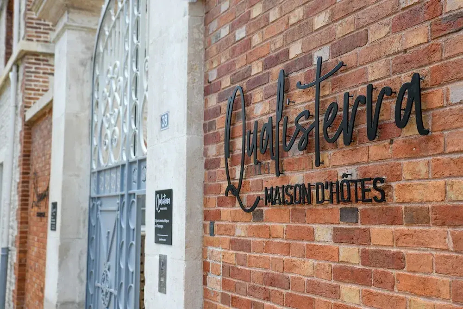 Maison Qualisterra - Chambre d'Hôtes