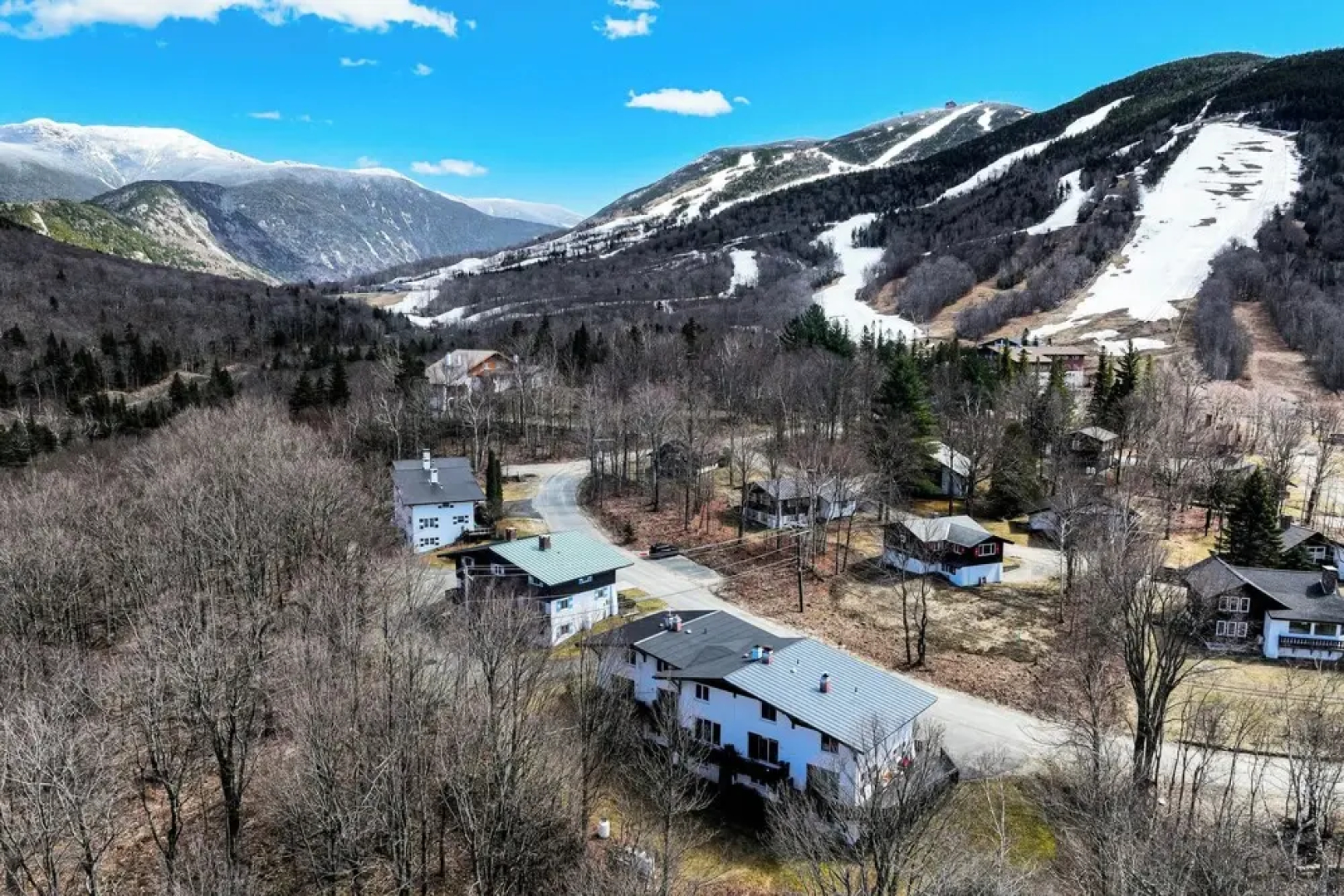 Hiking Galore: Mittersill Townhome in Franconia!