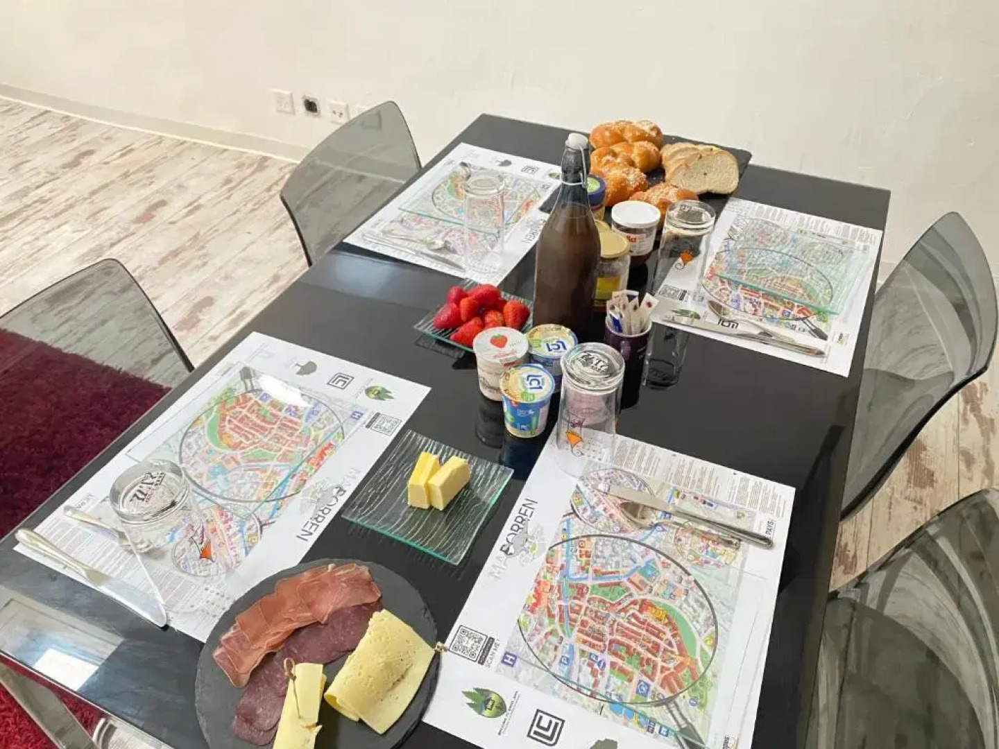 The 5 Continents - All 3 floors by Stay Swiss