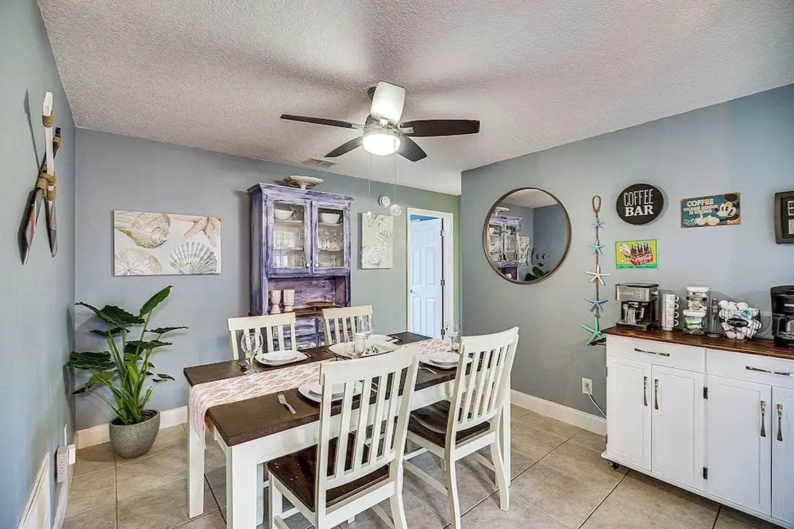 Lovely Merritt Island Home w/ Kayak + Fire Pit!