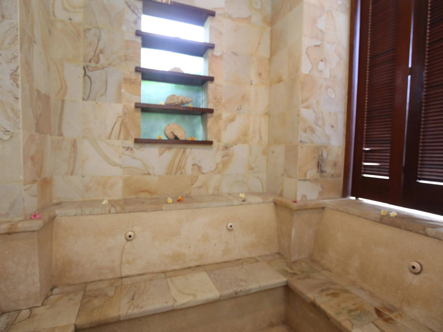 Pool Villa Merumatta Senggigi