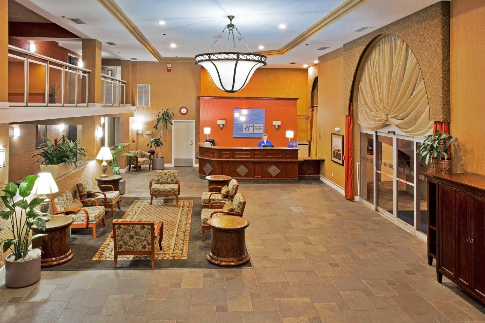 Holiday Inn Express & Suites Bradenton West by IHG