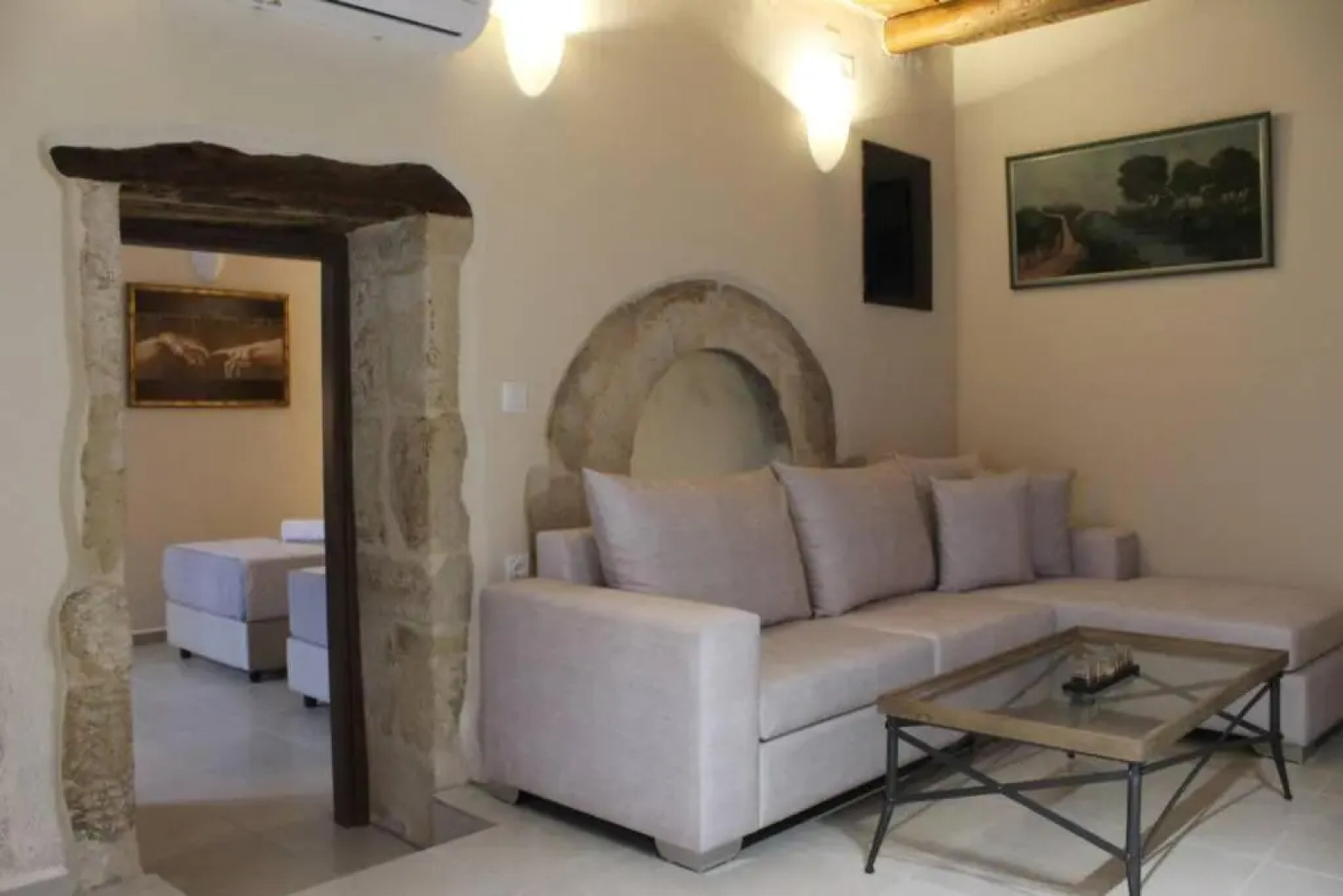 Stone Villa with swimming pool-BBQ!